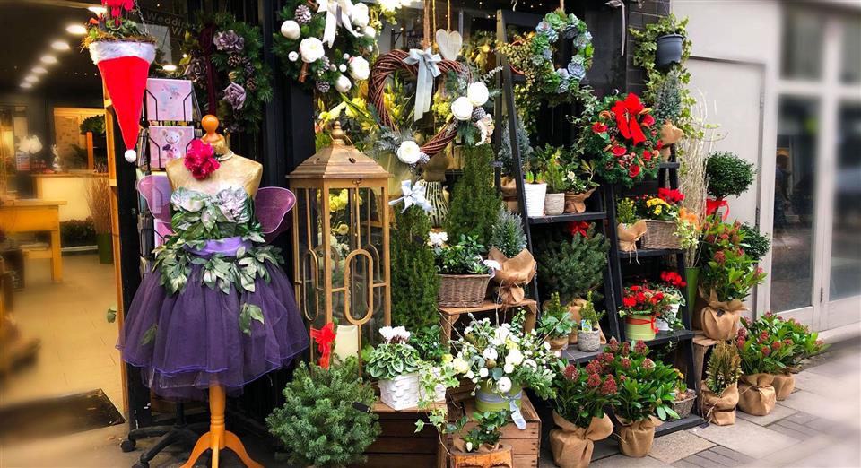 Christmas markets just outside london